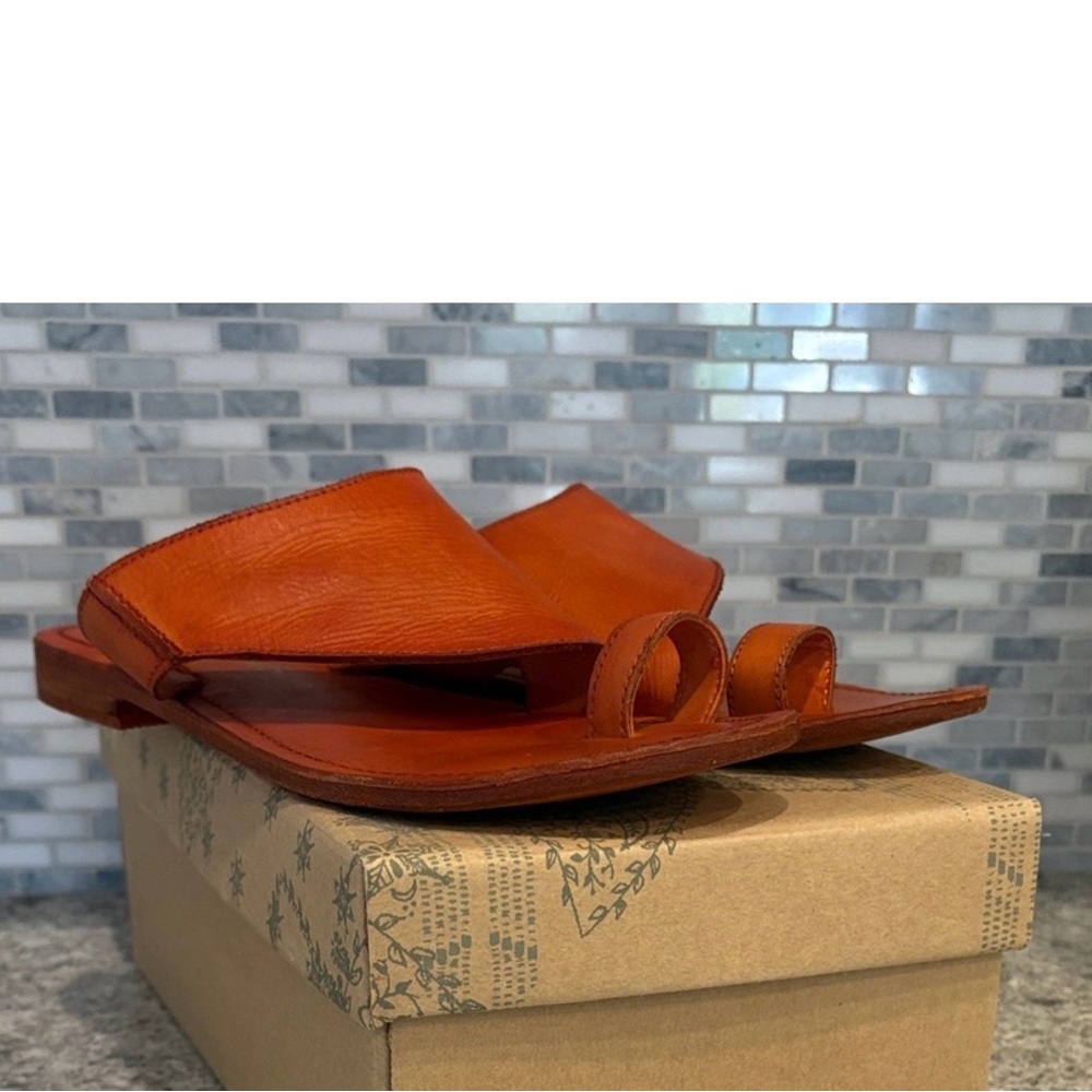 Free People Coral Leather Toe-Ring Slide Sandals